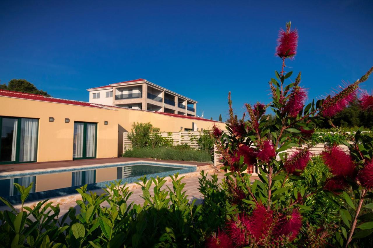Sea Cats' Villas Sutivan Dış mekan fotoğraf